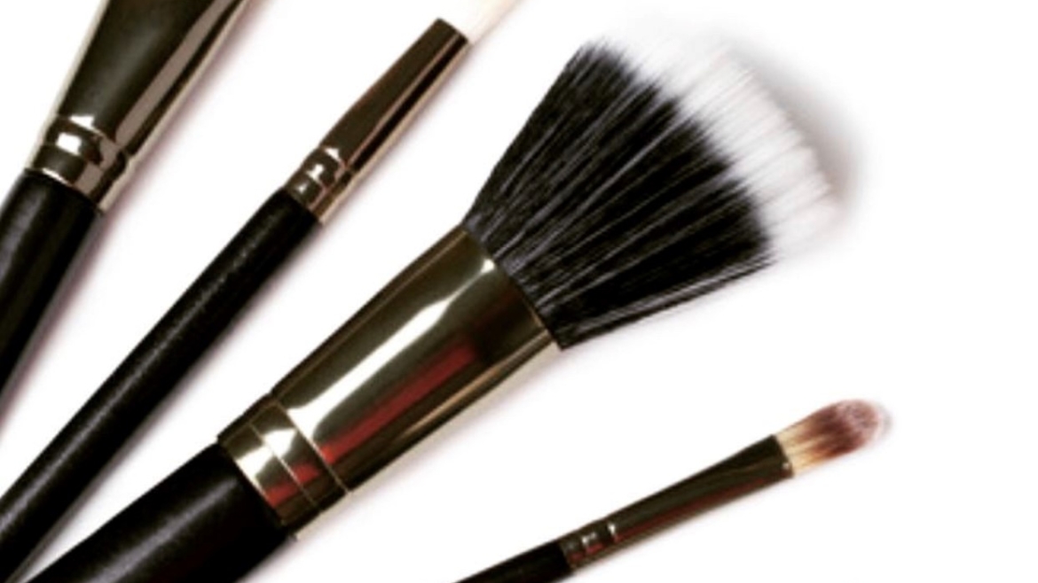 Clean your make-up brushes